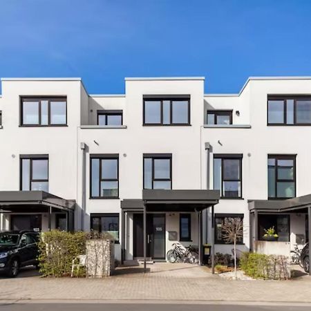 Privat Zimmer Richtung Messe Hannover Ngoại thất bức ảnh