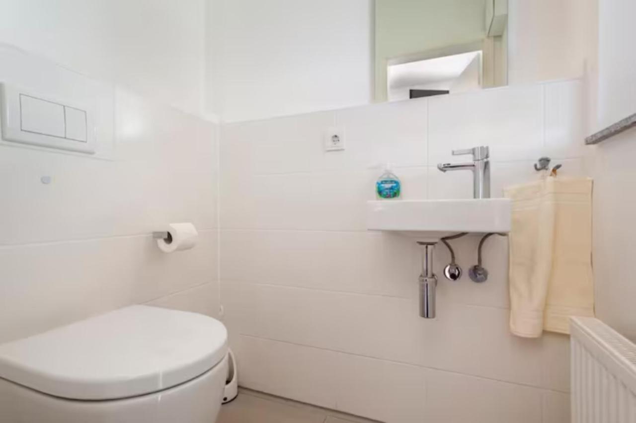 Privat Zimmer Richtung Messe Hannover Ngoại thất bức ảnh